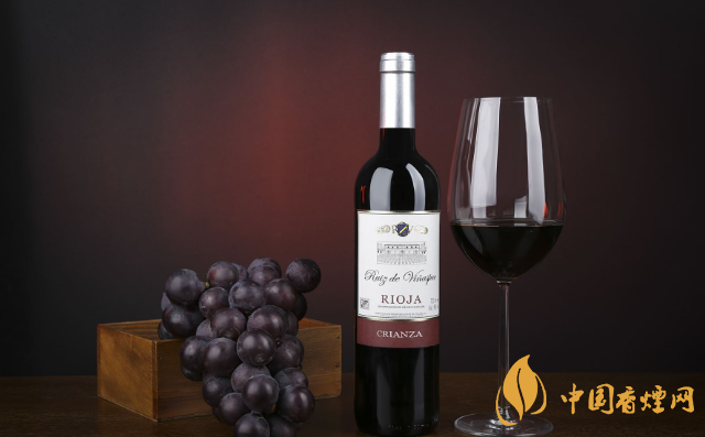 開紅酒的小妙招 沒有開瓶器怎么開紅酒