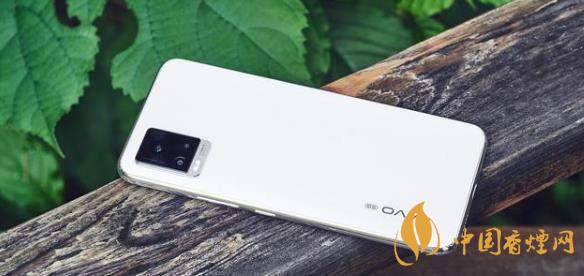 vivoy70s和vivos7哪個(gè)好？vivoy70s和vivos7兩款手機(jī)參數(shù)對(duì)比