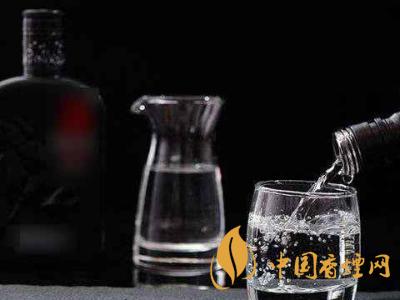茅臺(tái)飛天酒最新售價(jià)一覽 2020飛天茅臺(tái)酒價(jià)格及種類(lèi)介紹