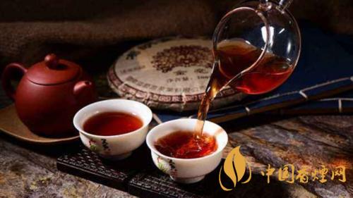 普洱茶生茶和熟茶哪個(gè)好 普洱生茶熟茶區(qū)分技巧分析